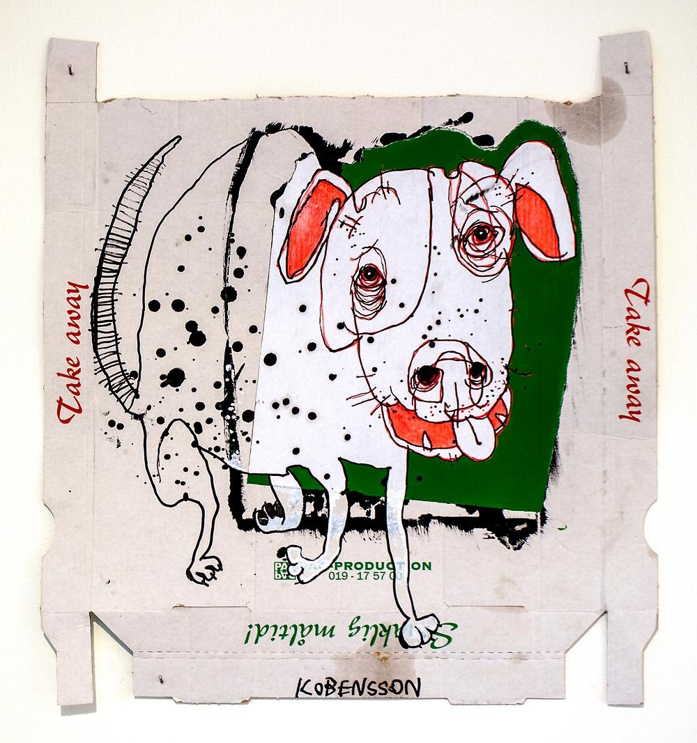 A dog is drawn on a used pizza box.